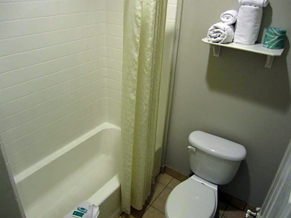 Executive Inn & Suites Jewett