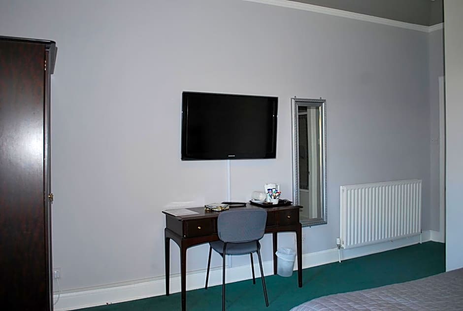 OYO Dunmar House Hotel