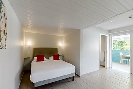 Standard double kitch