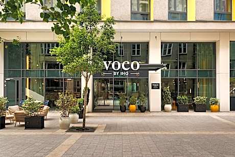 voco Budapest D8 by IHG