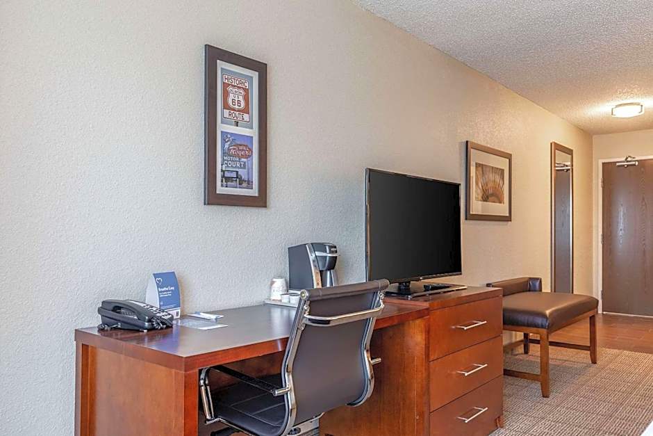 Comfort Inn South Tulsa - Woodland Hills