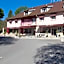 Hotel Logis Restaurant La Fontaine