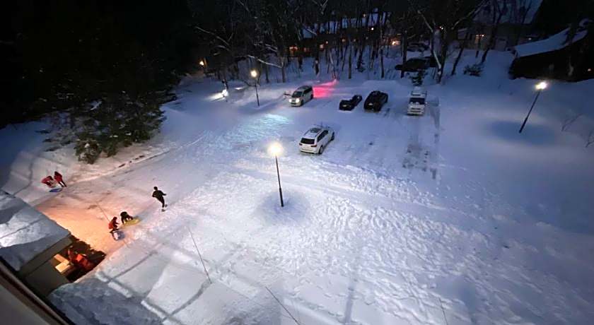 Hakuba Grand Apartments