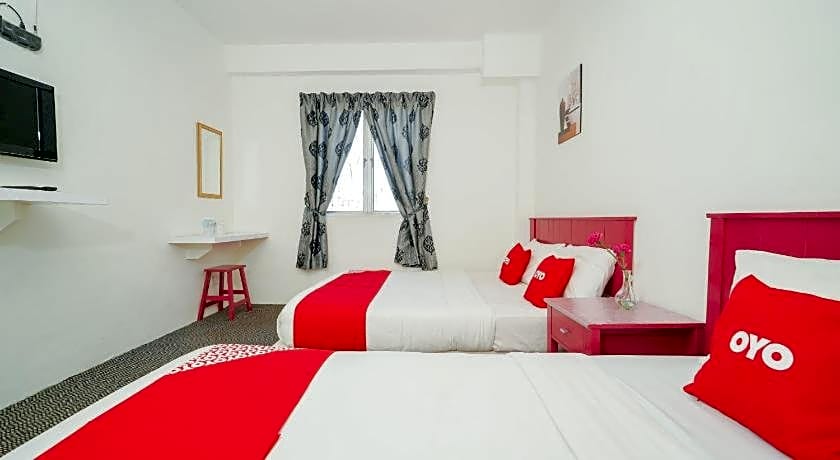 OYO 89710 Saujana CT View Hotel