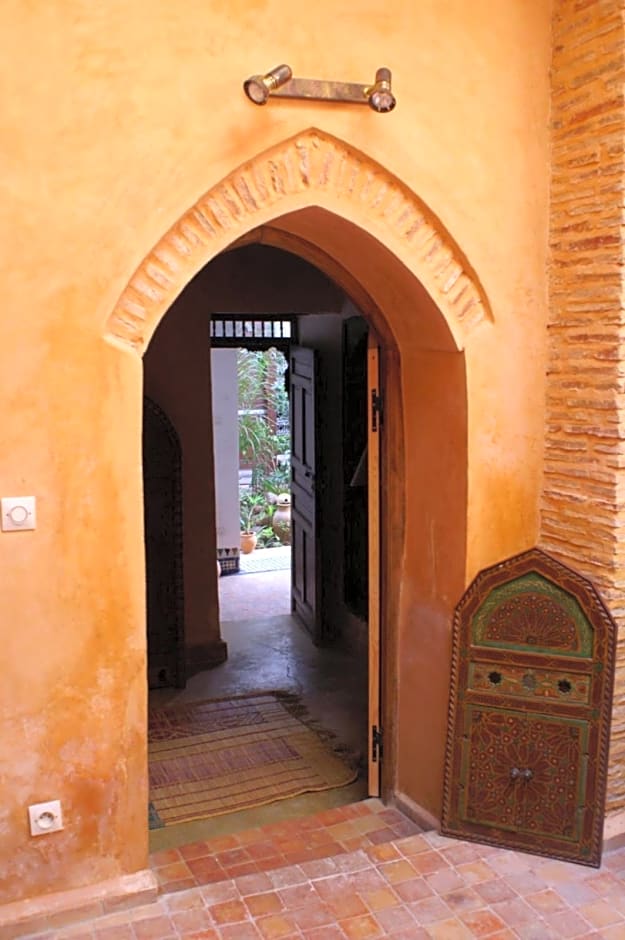 Riad Felloussia