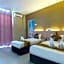 Top Garden Hotel