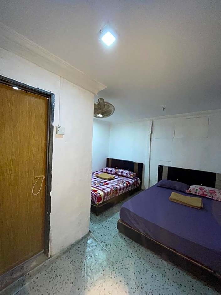 Z&Z Budget Room