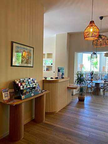 Adonis Sanary Grand Hôtel des Bains