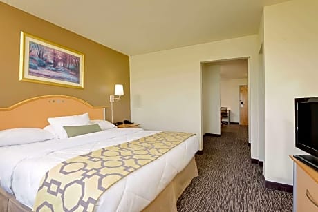 1 King Bed Mobility Accessible Room Non-Smoking