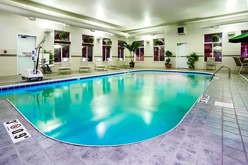Holiday Inn Express Hotel & Suites Marion By IHG