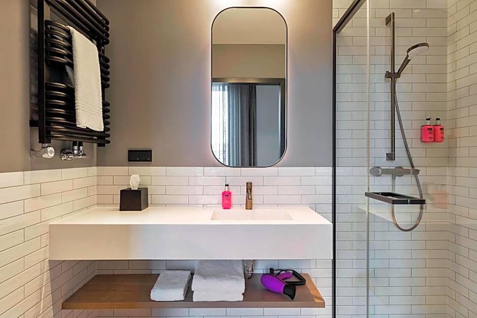 Moxy by Marriott Warsaw Praga