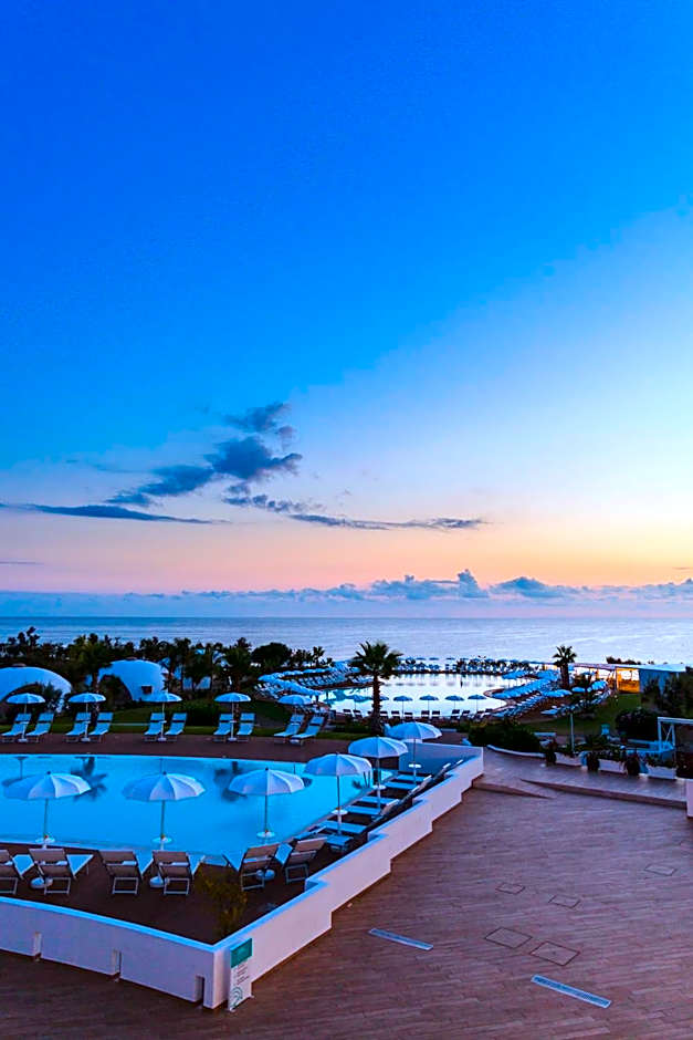 Torre Cintola Greenblu Sea Emotions