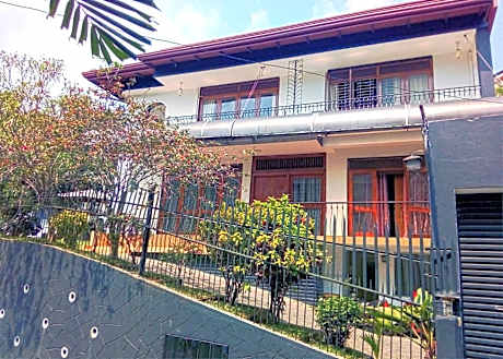 New Kandy Residence