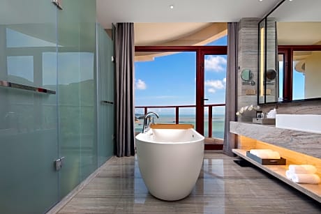 1 Bedroom Suite Sea View