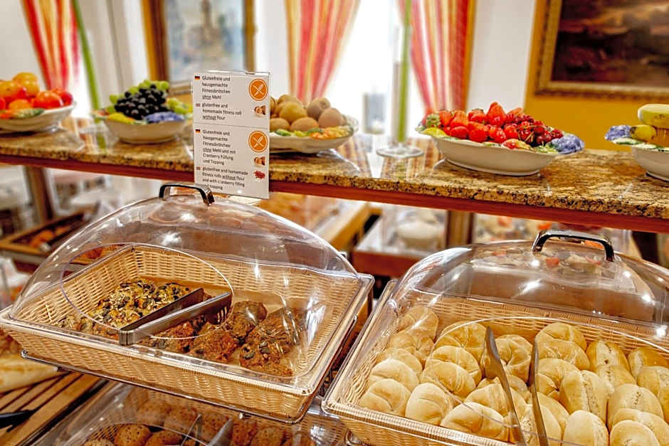 Tiptop Hotel Burgschmiet Garni