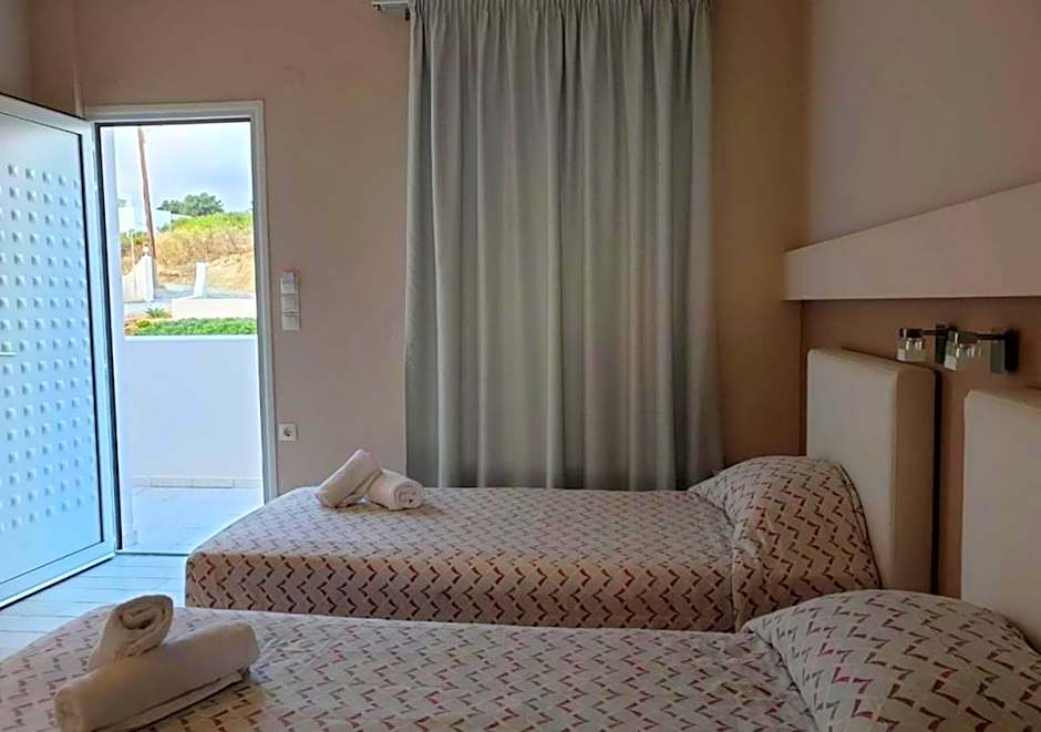Saradari Beach Hotel - Adults Only
