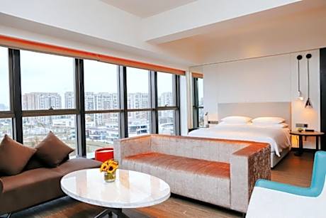 Hyatt Centric Lakeside Ningbo