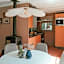 Cozy cottages by Bed en Boshuisjes