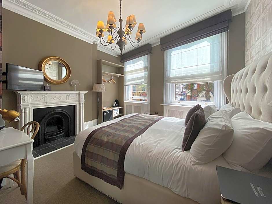 The Clerk & Well Pub and Rooms