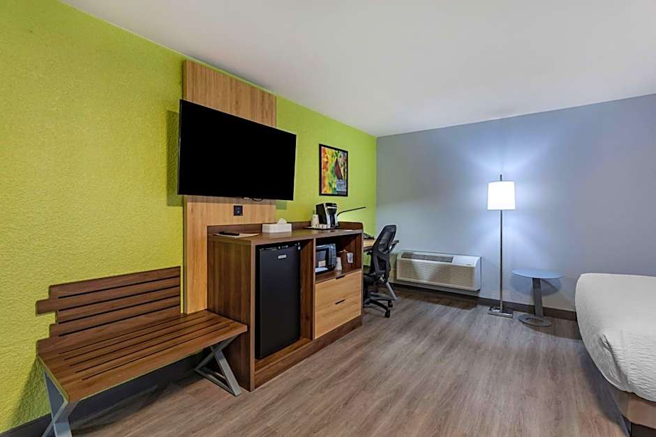 Best Western Plus St. Louis West-Westport