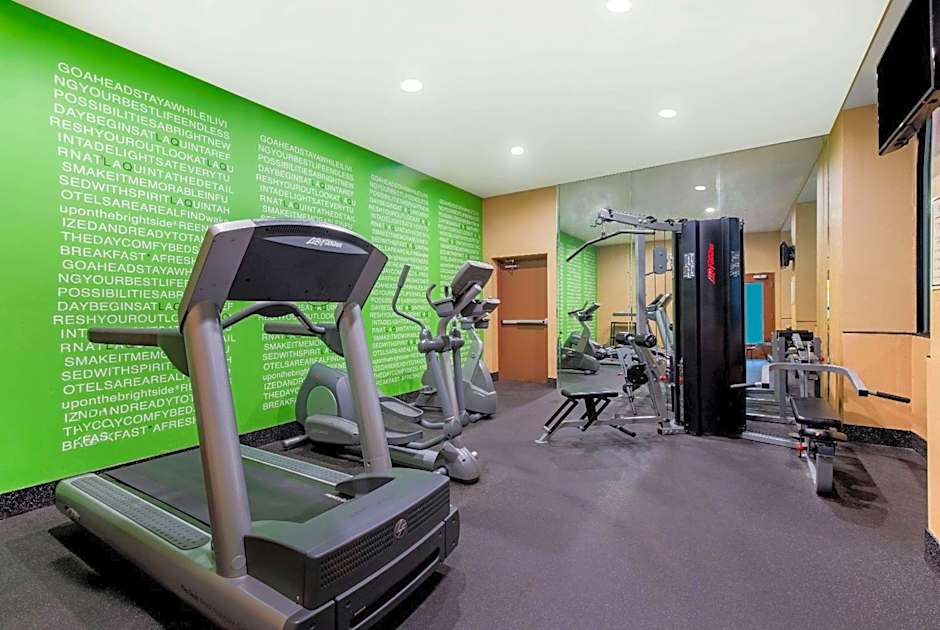 La Quinta Inn by Wyndham West Long Branch/NJ Shore Area