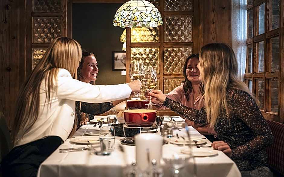 Mountain Plaza Hotel