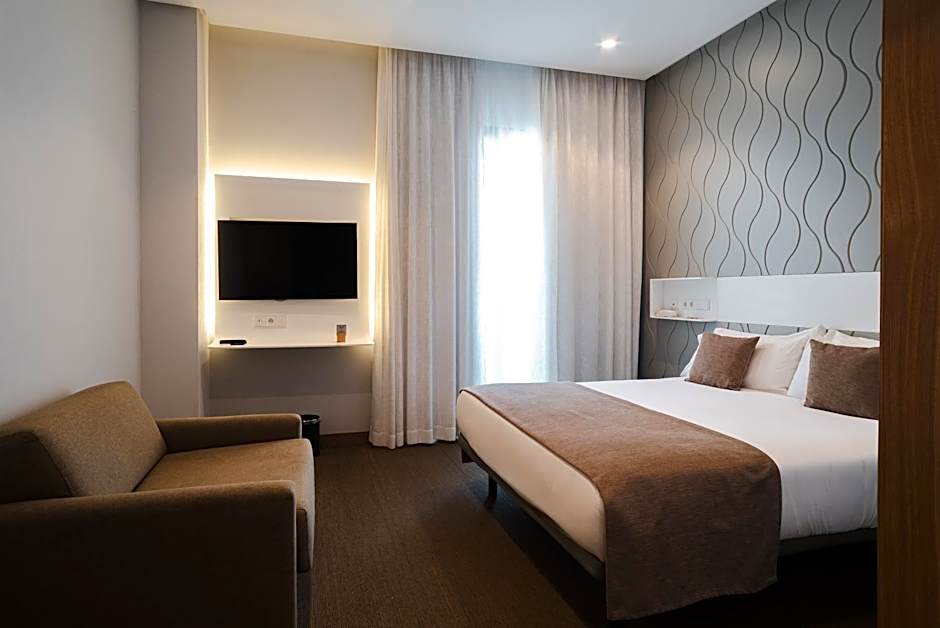 AJ Gran Alacant by SH Hoteles