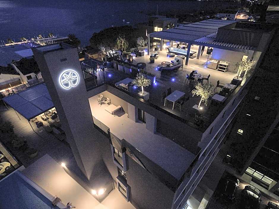 Palmon Bay Hotel & Spa