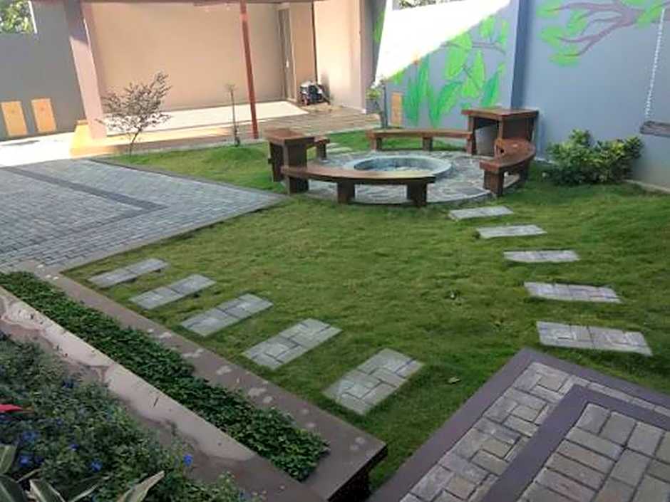 Kedai Oma Syariah Mitra RedDoorz