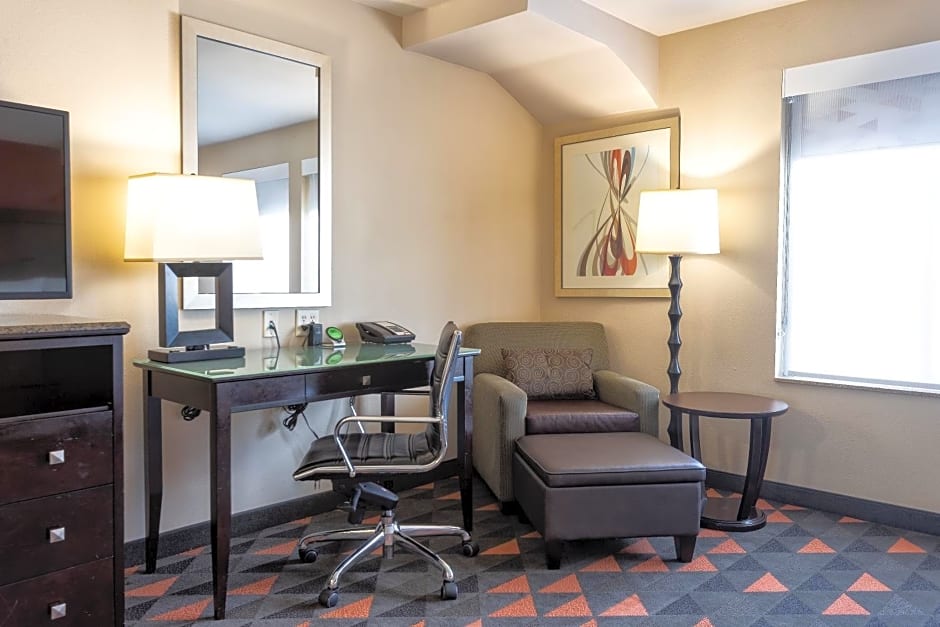 Holiday Inn Oceanside Marina - Camp Pendleton Area By IHG