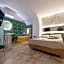 ETNEA 208 LUXURY JACUZZI SUITE Catania
