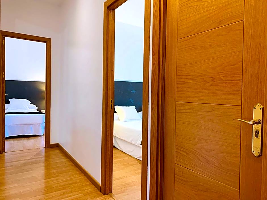 Super Balmes Guest House