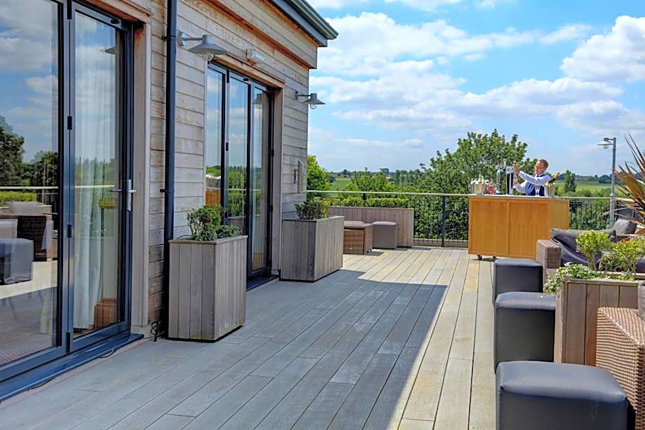 Best Western Plus Windmill Village Hotel