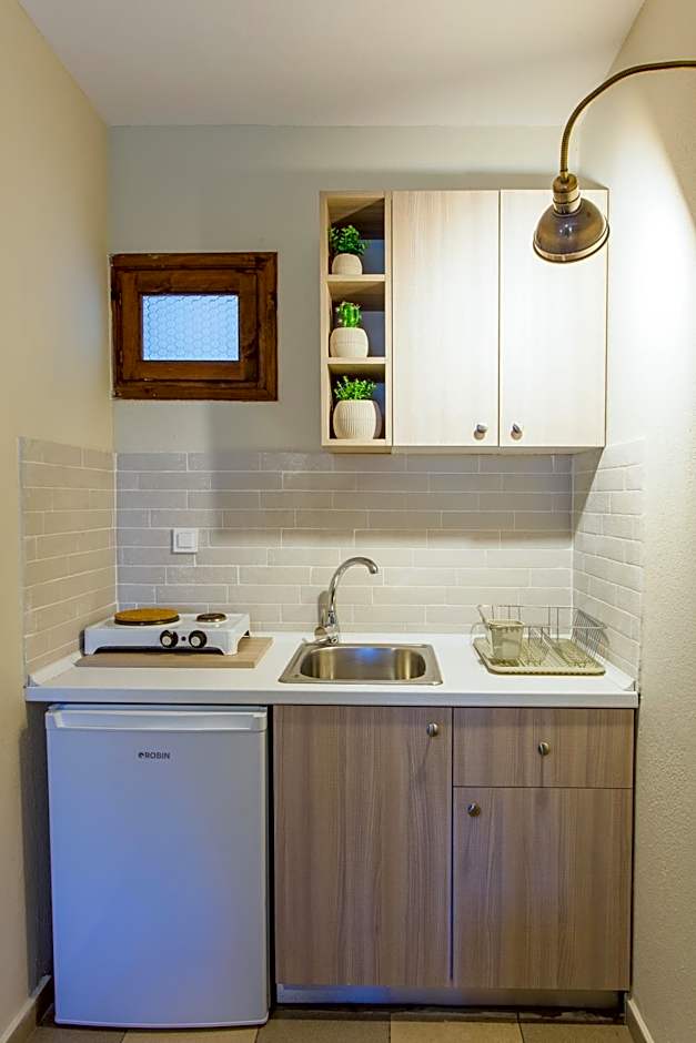 Maistrali Beach Studios