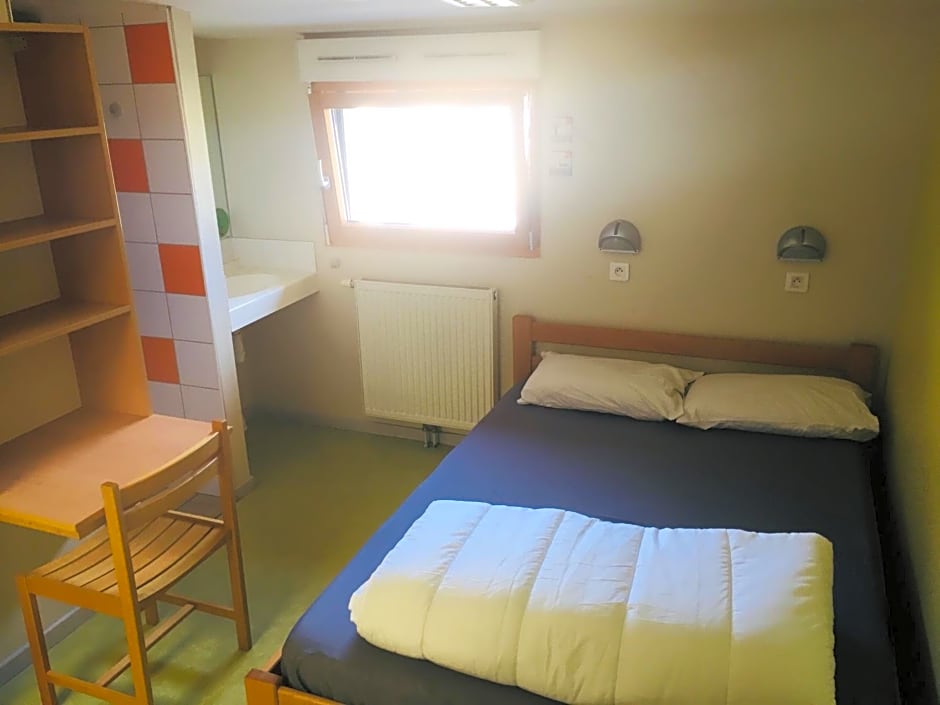 Auberge de Jeunesse HI Pontarlier