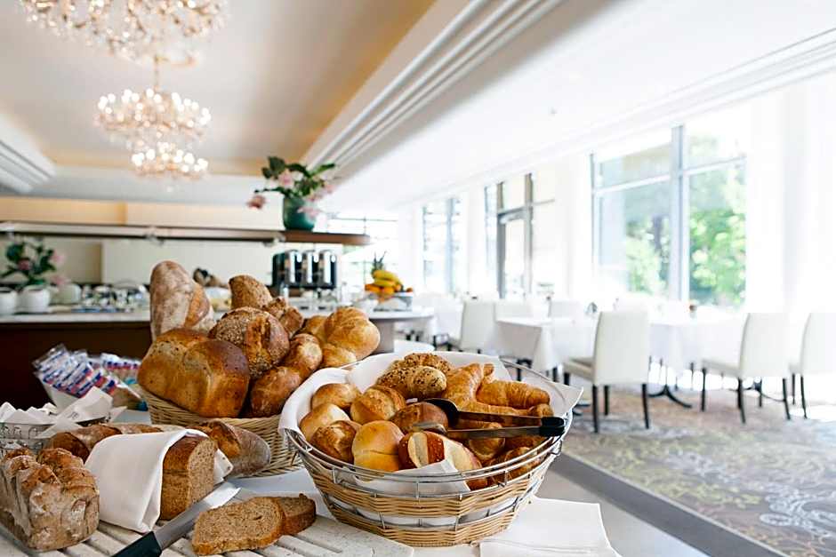 Park-Hotel am Rhein - Gesundheitshotel und Residenzen