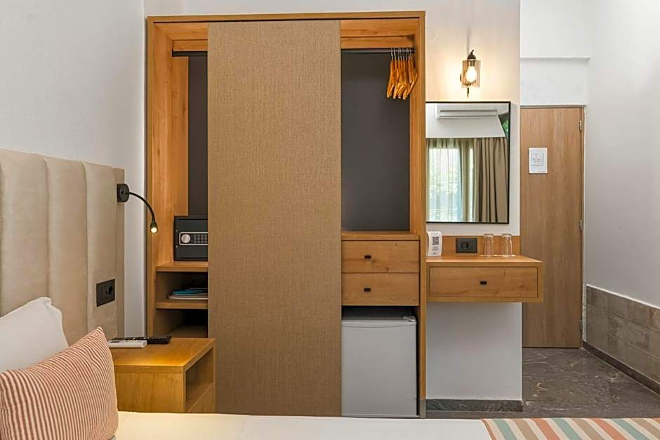 Erato Hotel