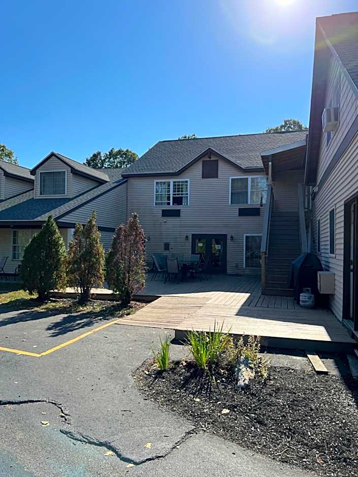 Casco Bay Inn