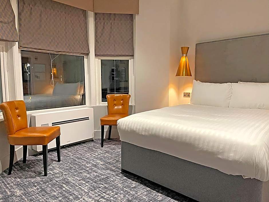 1820 Boutique Rooms & Suites