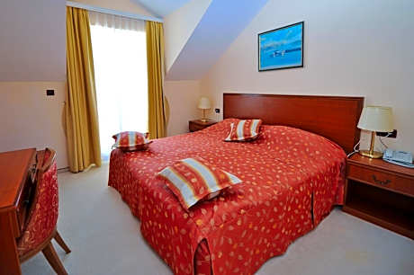 Family Room with Sea View