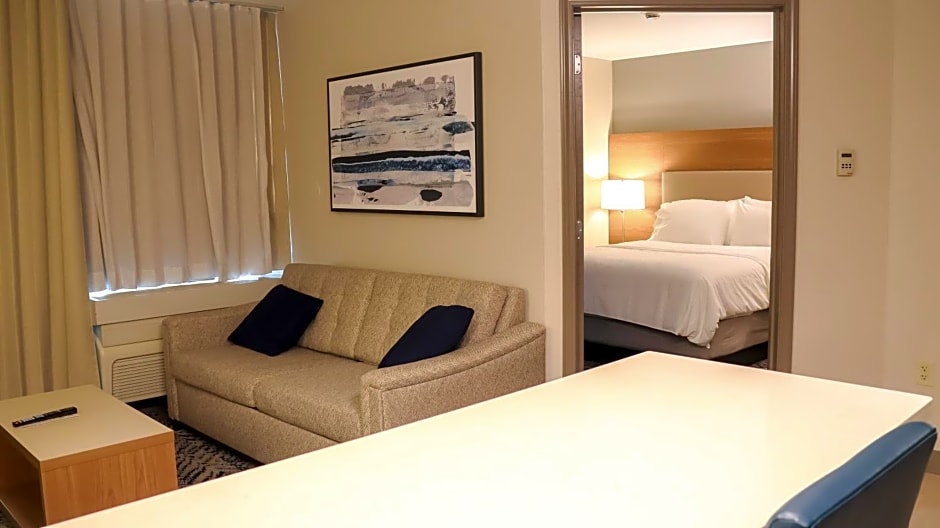 Candlewood Suites Peoria At Grand Prairie Hotel By IHG