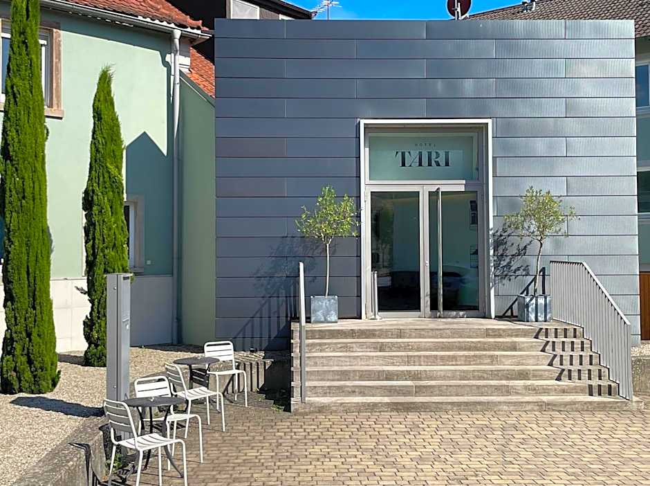 Hotel Tari