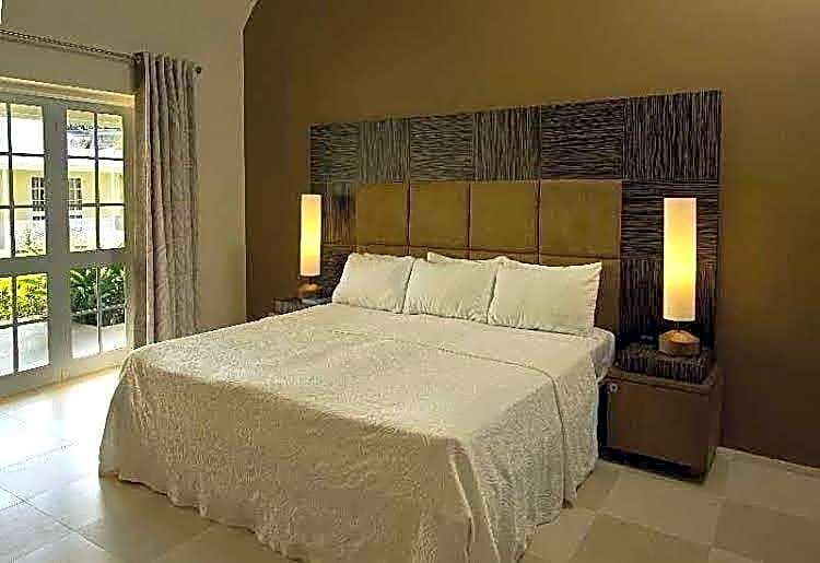 Island Inn Hotel All-Inclusive