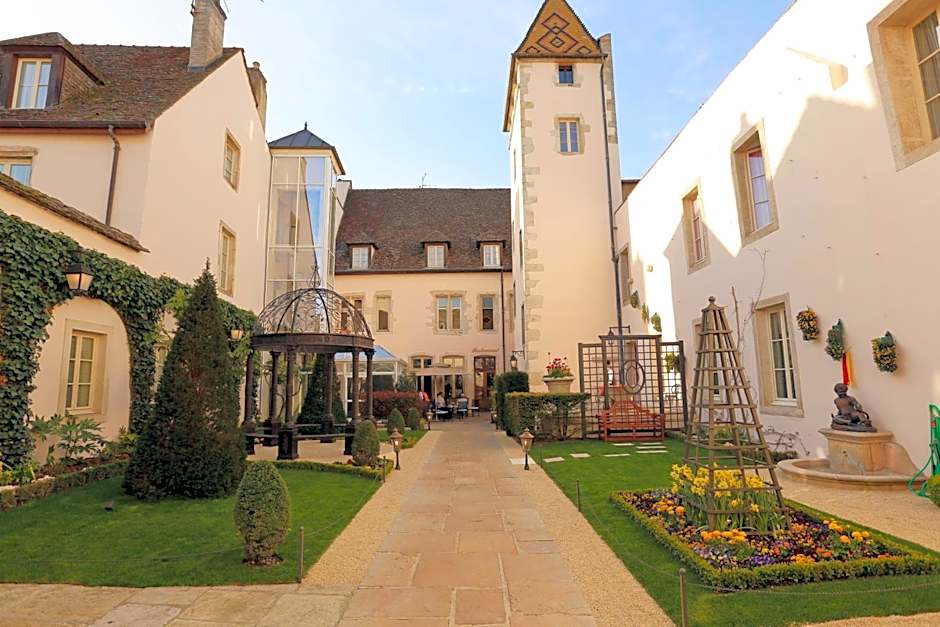 Photo 1 of 50 of Hôtel Le Cep & Spa