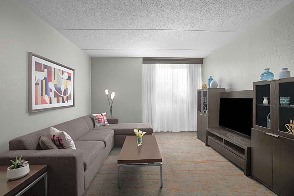 Renaissance by Marriott Indianapolis North Hotel