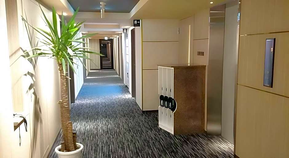 Queen's Hotel Chitose