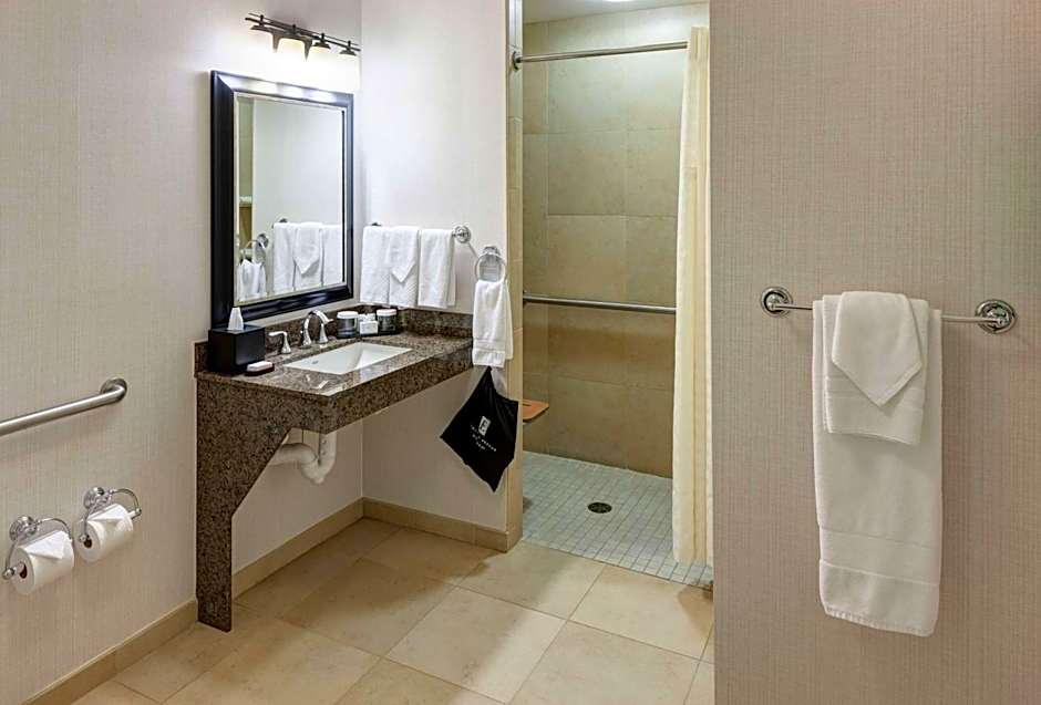 Embassy Suites By Hilton Anchorage