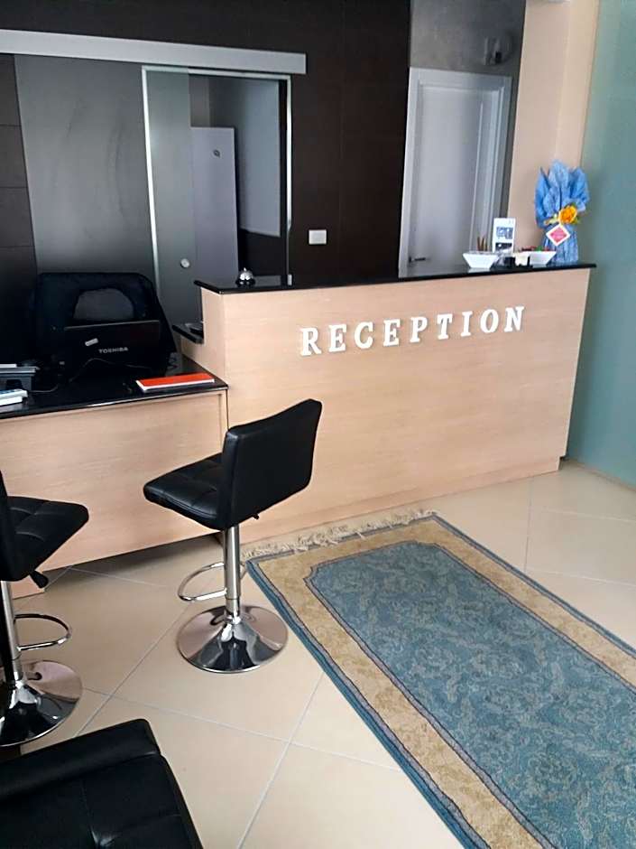 Hotel Blue Sky - San Foca