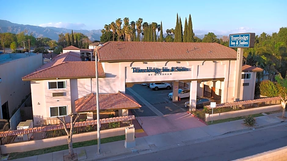 Travelodge Inn & Suites by Wyndham West Covina