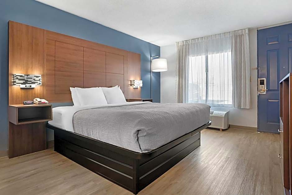Quality Inn & Suites Near Lake Eufaula